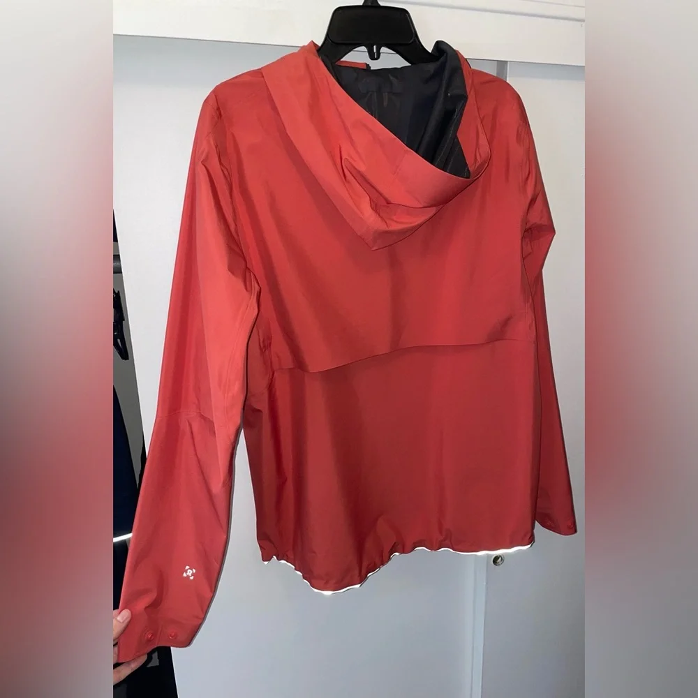 Lululemon Glyde Outpour Shell Rain Windbreaker  Jacket In Salmon Small Gorpcore